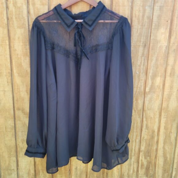 Torrid Chiffon Velvet Bow Tie Black Blouse Torrid Size 5/28/5X - Picture 1 of 11